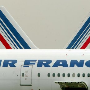 Air France has different luggage and carry-on restrictions for each cabin.