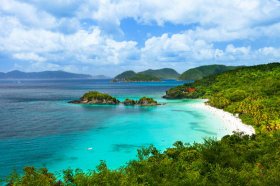 Trunk Bay, St. John, US Virgin Islands.